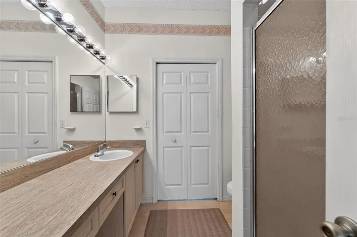 Master Bath and walk in closet