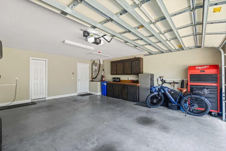 2 Car Garage