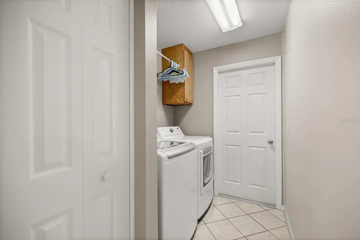 Interior Landry