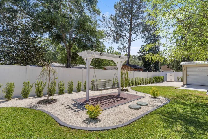 Arbor and Swing