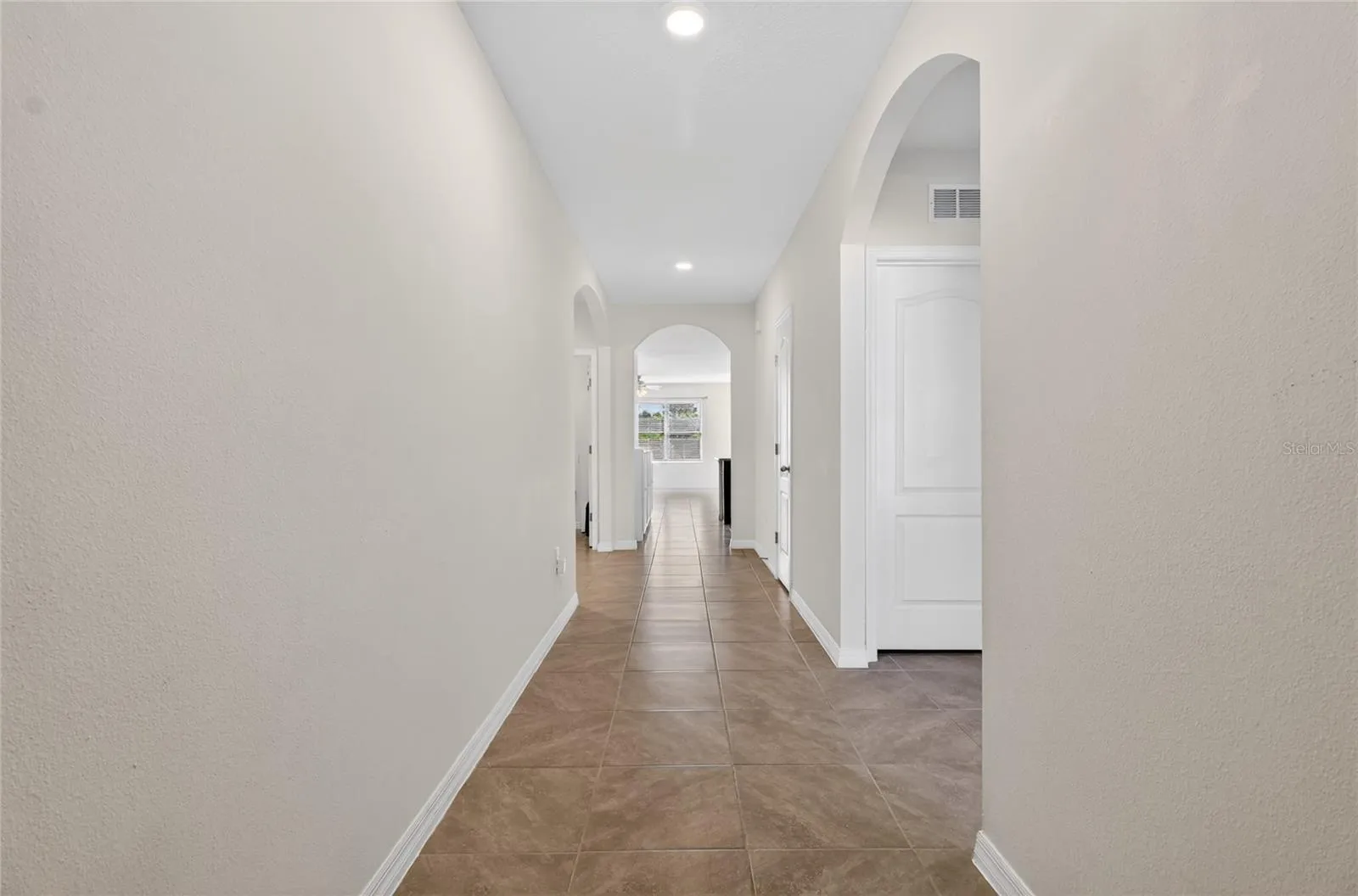2658 Grandbury Grove Rd, Lakeland, Florida 33811 — photo 4