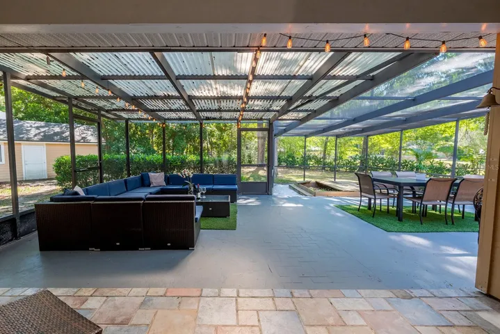Screened in living space