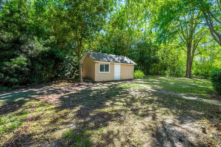 Shed