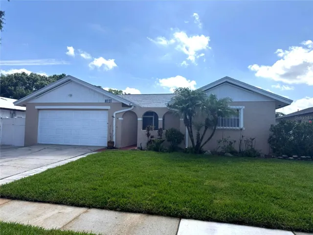 Beautiful 3 bedroom/ 2.5 bath pool home!