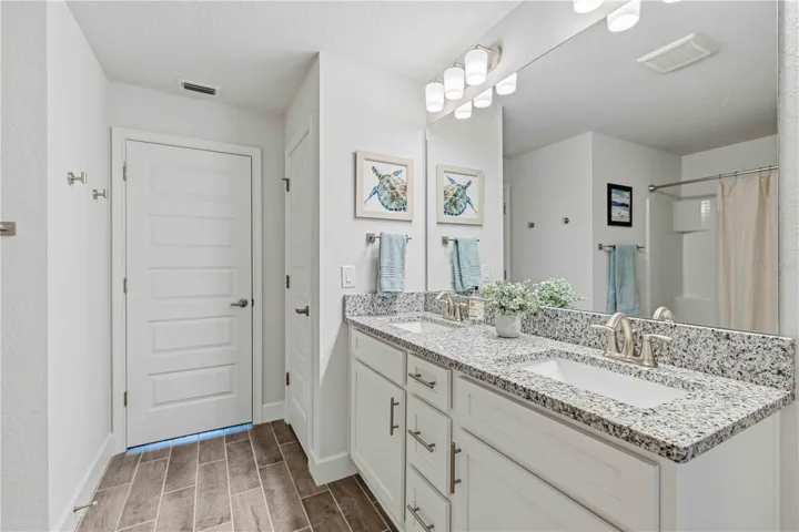 Jack-n-Jill Bath for Bedroom #1 & #2