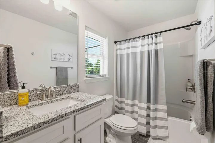 Guest or In-Law En-suite bath