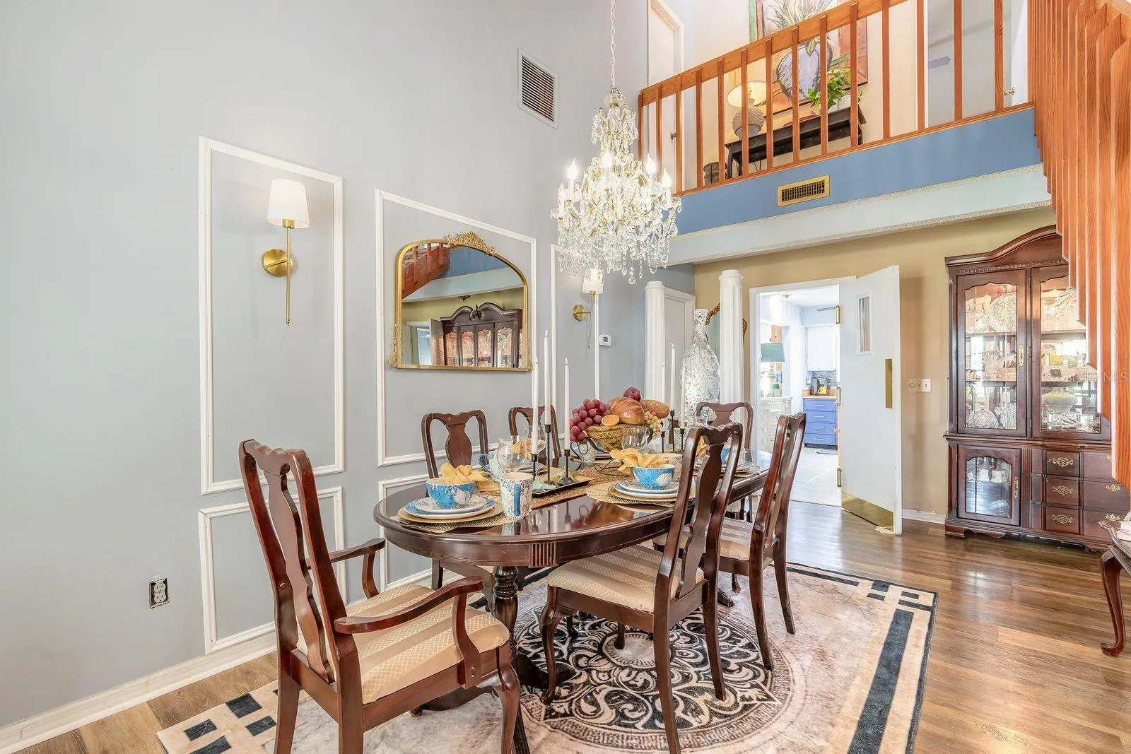 Formal exquisite dining room