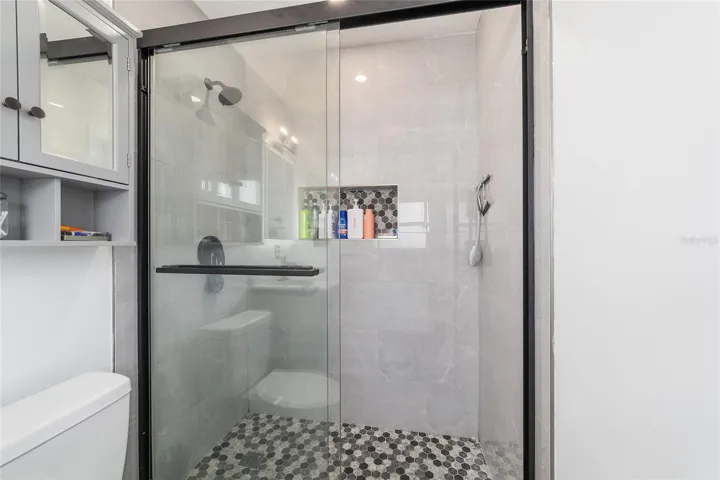 Primary Bathroom En-Suite