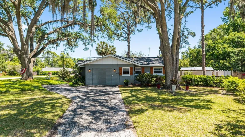 2nd Driveway