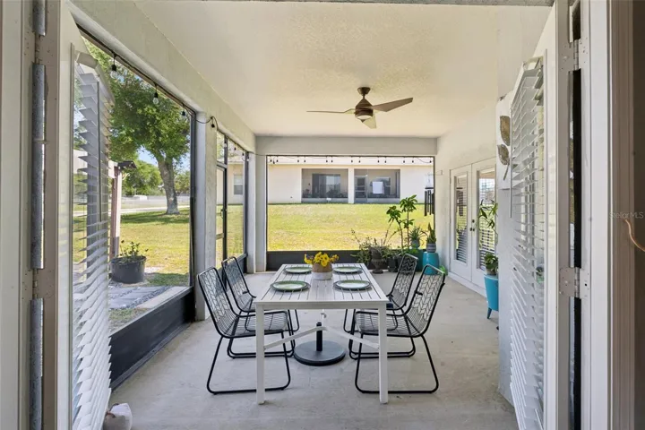 20x14 Screened-in Lanai