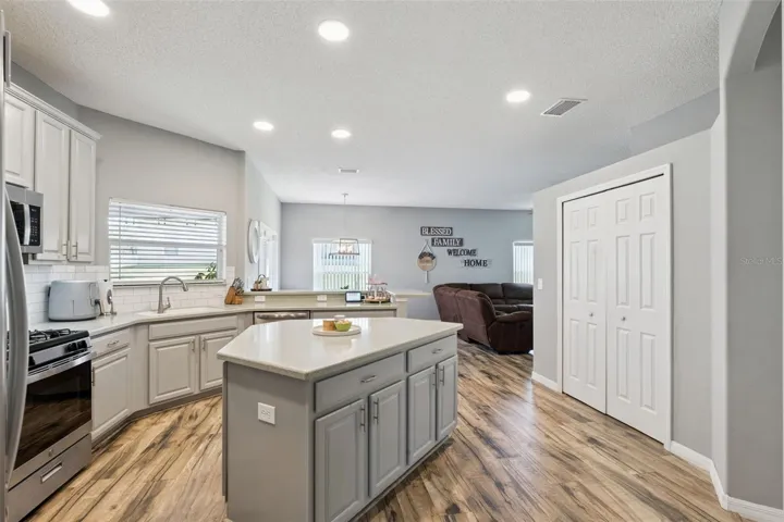 Center Island, Corian Counter top and Closet Pantry