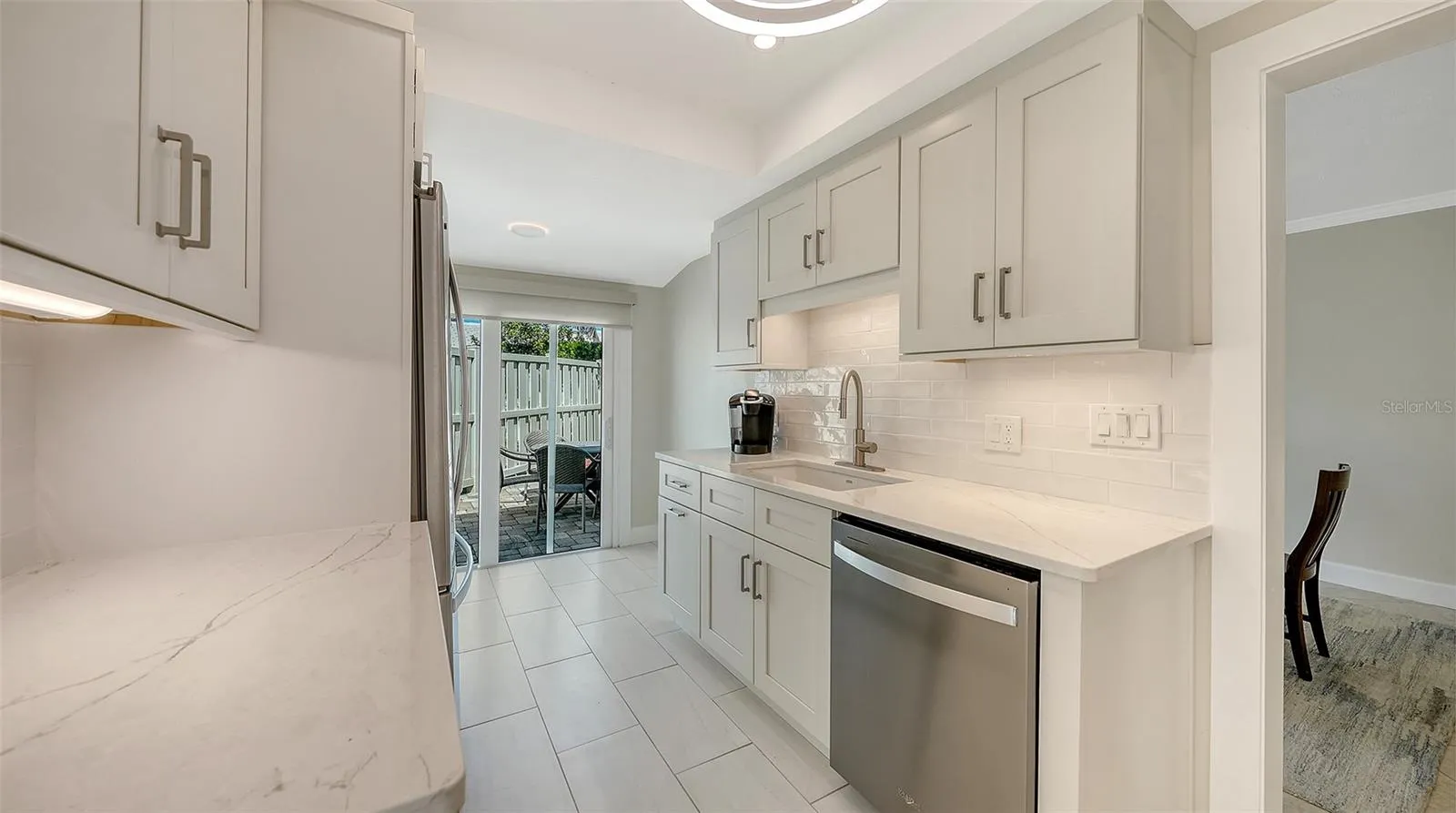 Brand new stainless appliances.