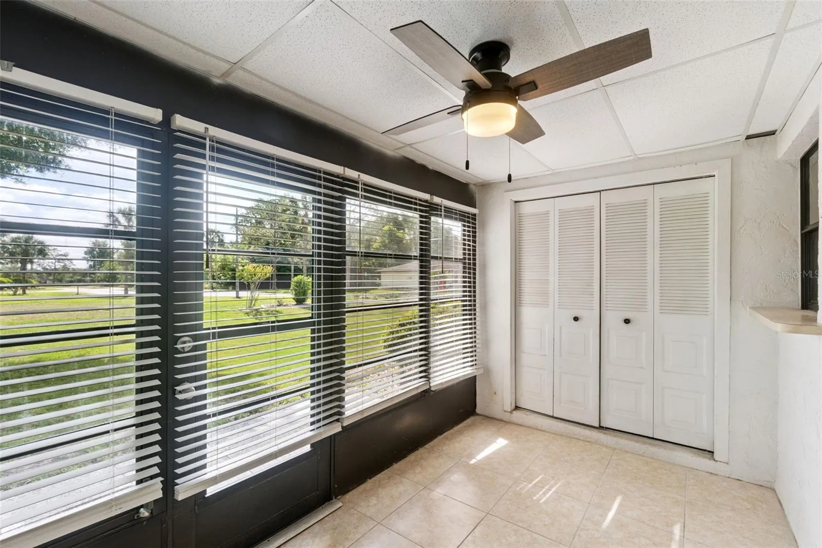 Enclosed lanai