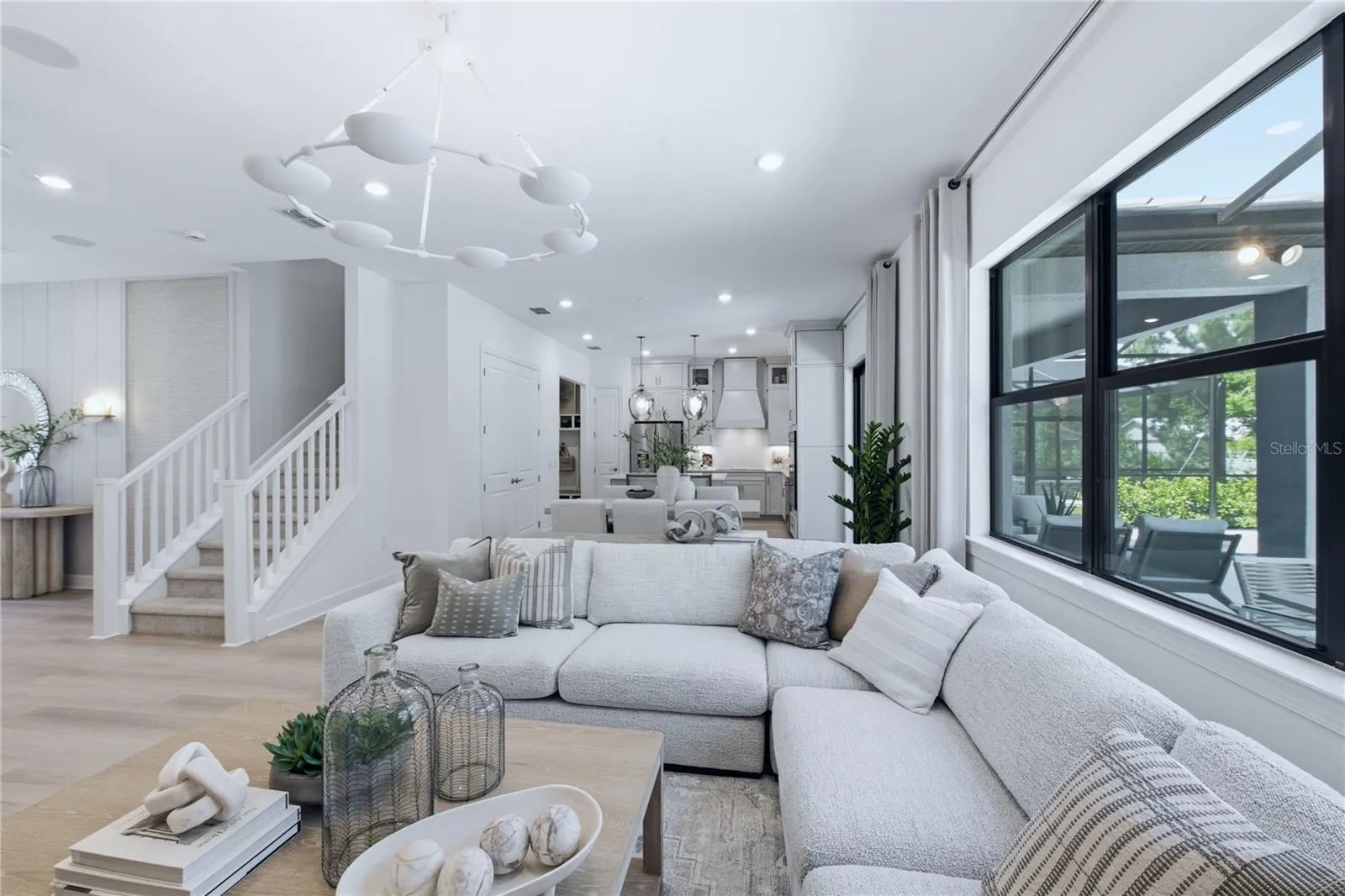 AVALIABLE NOW!!Imperial model, homes may vary