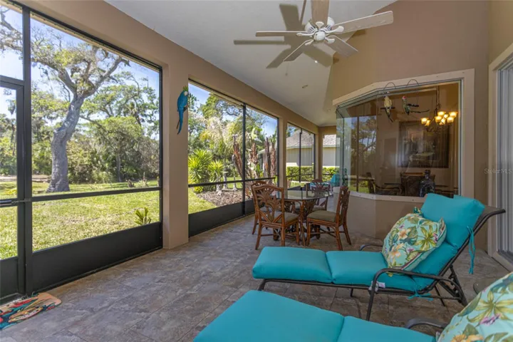 Spacious covered lanai