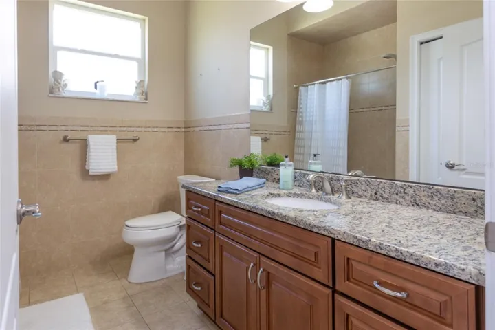 Second bathroom with window