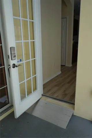 main entry has a ramp