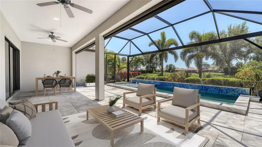Staged Pic of Lanai area