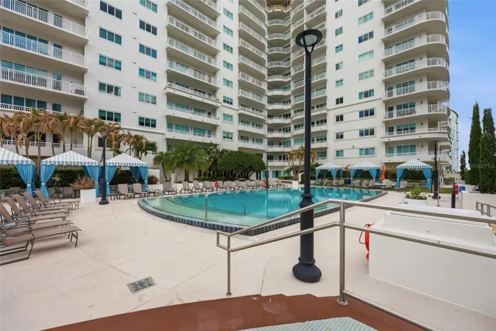 Relax & enjoy  private pool area