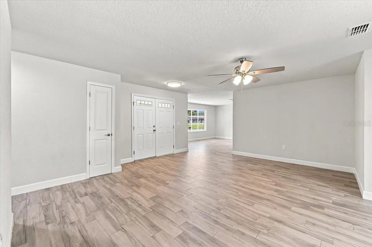 1308 Glenford Ln, Lakeland, Florida 33813 — photo 8