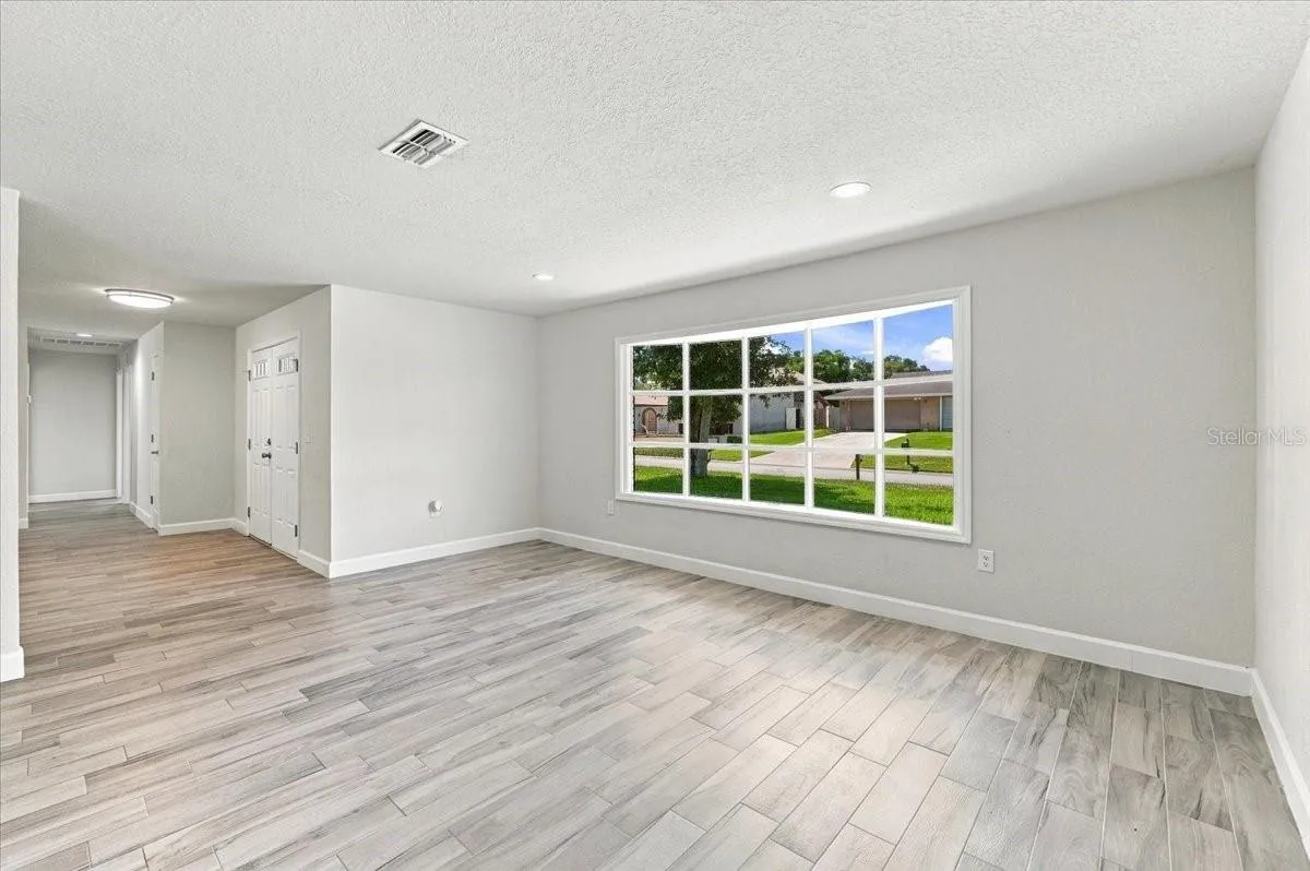 1308 Glenford Ln, Lakeland, Florida 33813 — photo 17