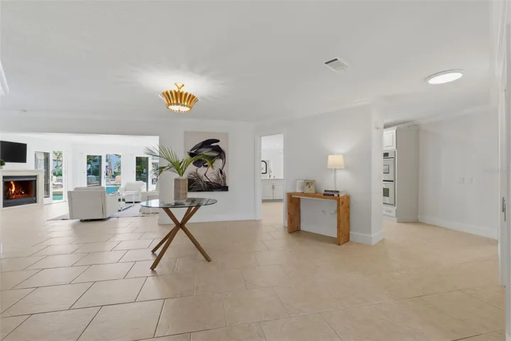 Foyer/entryway