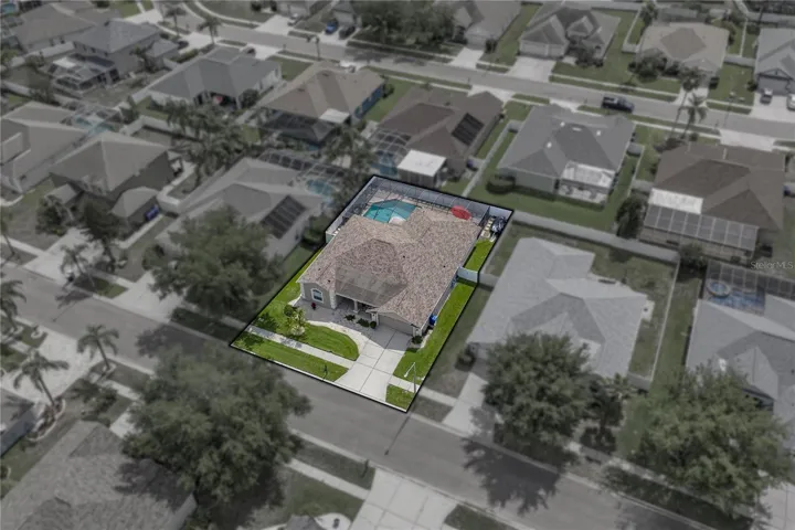 Thousand Oaks in Trinity offers a welcoming, well-kept community feel with tree-lined streets, beautiful homes, and a location that puts you close to top-rated schools, shopping, dining, and everything that makes everyday living easy and enjoyable.
