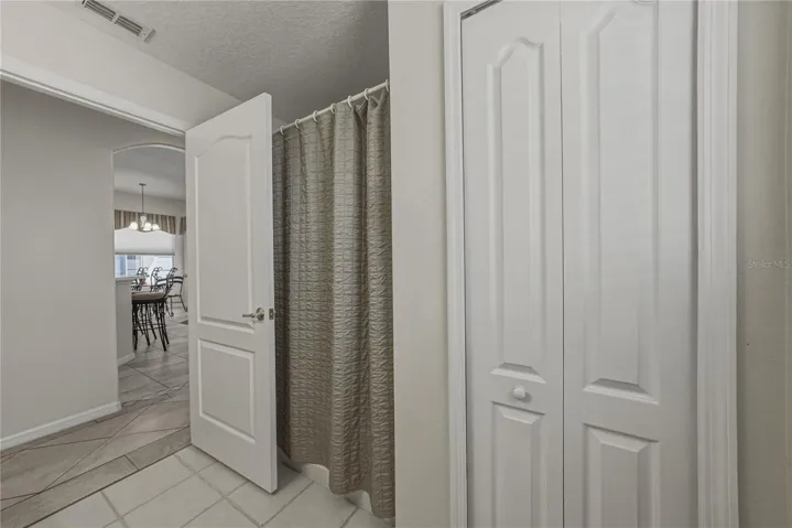 Bathroom 2 - between Beds 2 & 3