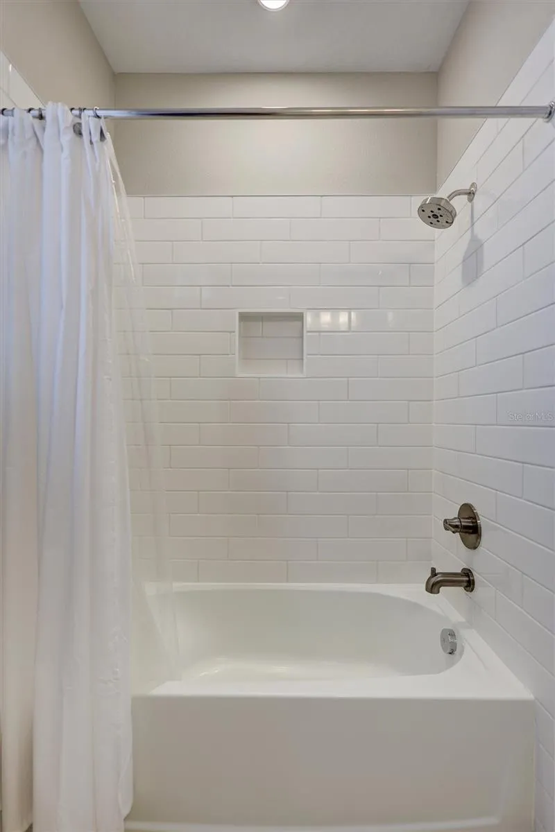 6339 Dolostone Dr, Lakeland, Florida 33811 — photo 12