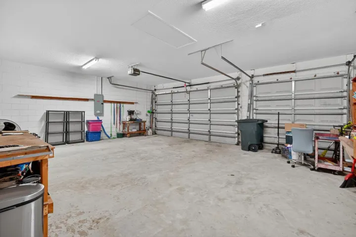 3 car garage