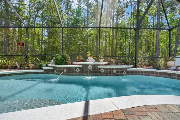 Screened in Pool
