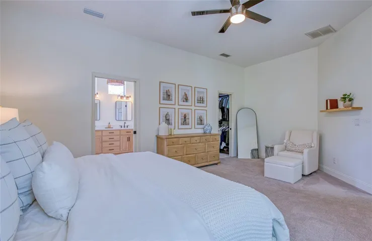 Master bedroom. 3