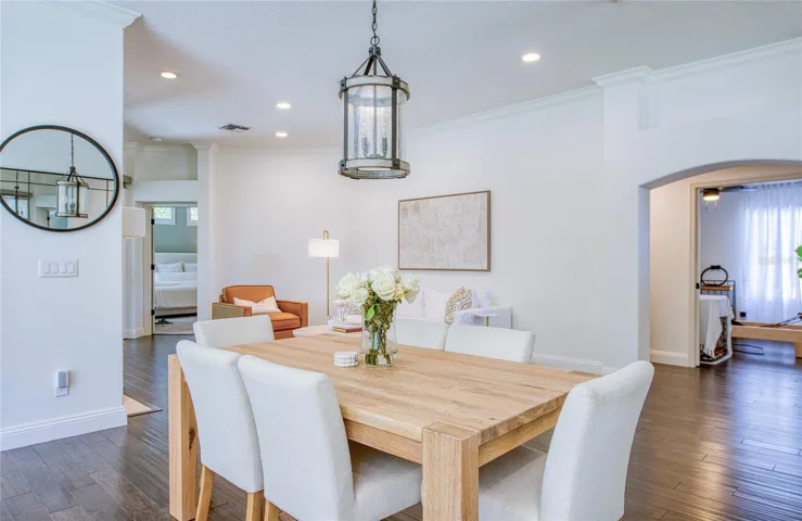 Dining room. 3