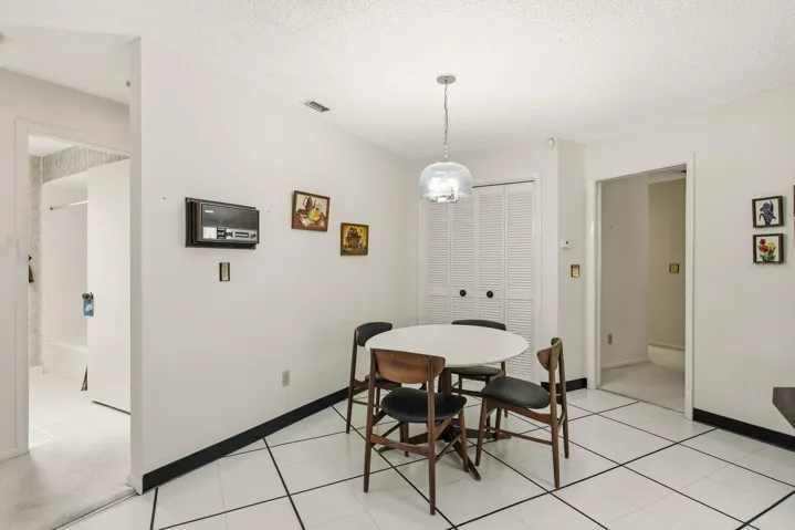 Eat in Kitchen with Pantry closet