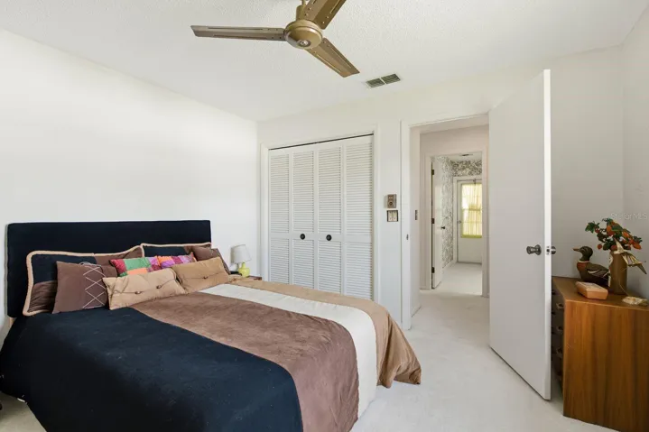 Bedroom 4/Guest bedroom
