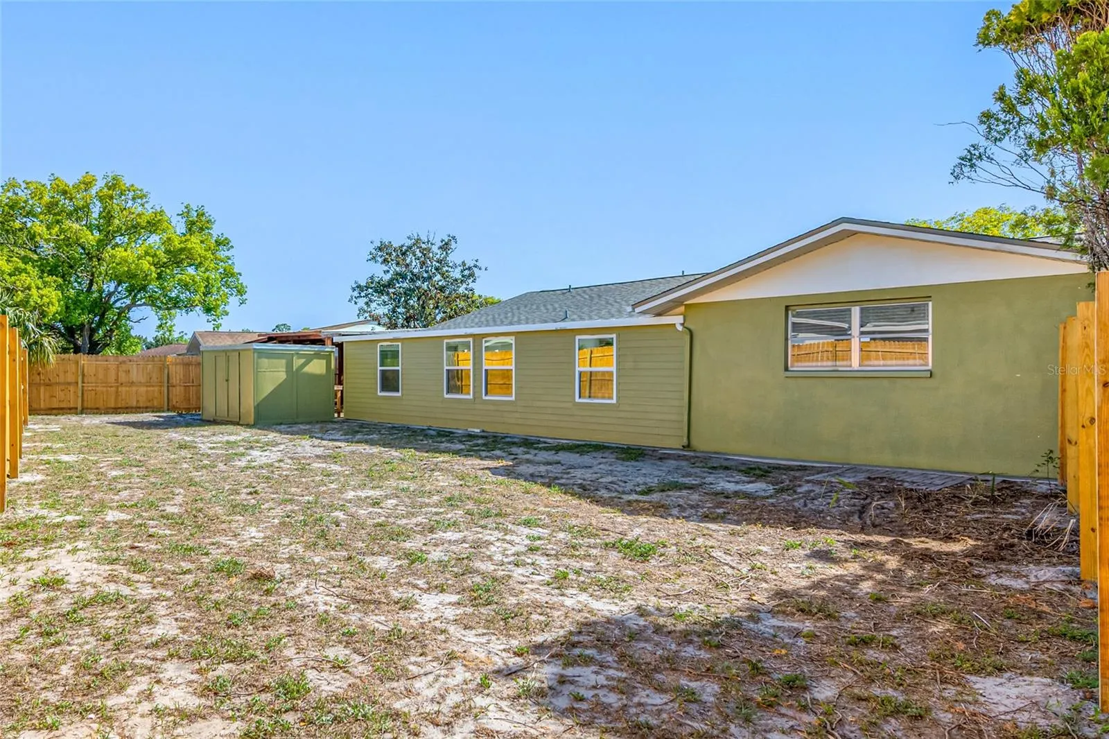 10400 Alice M Court Port Richey FL 34668 - Backyard