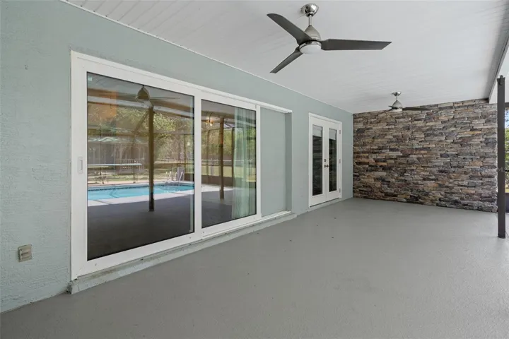 Covered Rear Lanai