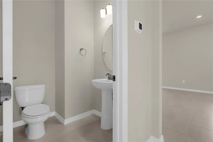 Guest Bath on 1st