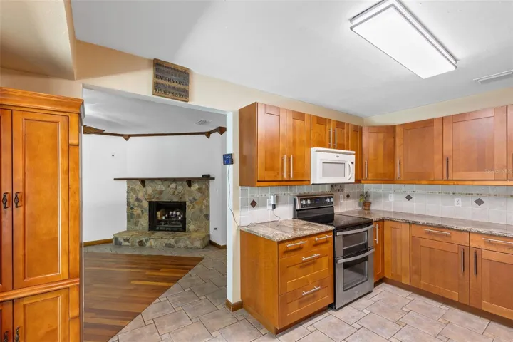 Kitchen facing faily room
