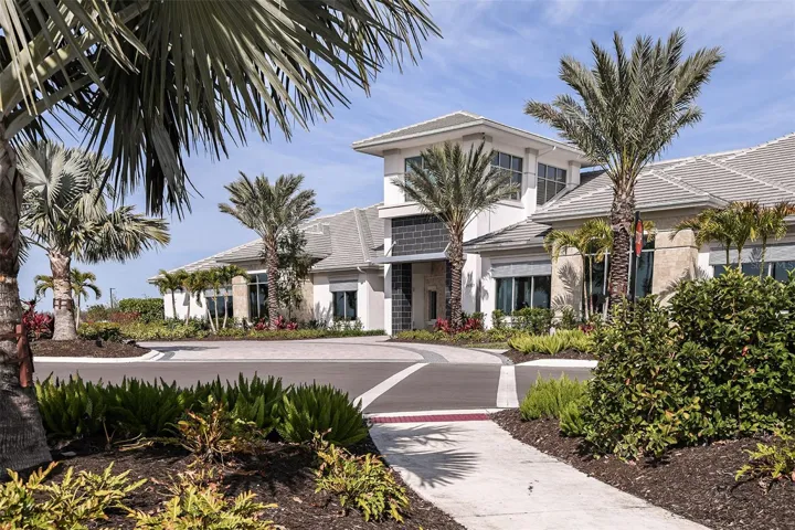 Esplanade at Wiregrass Ranch