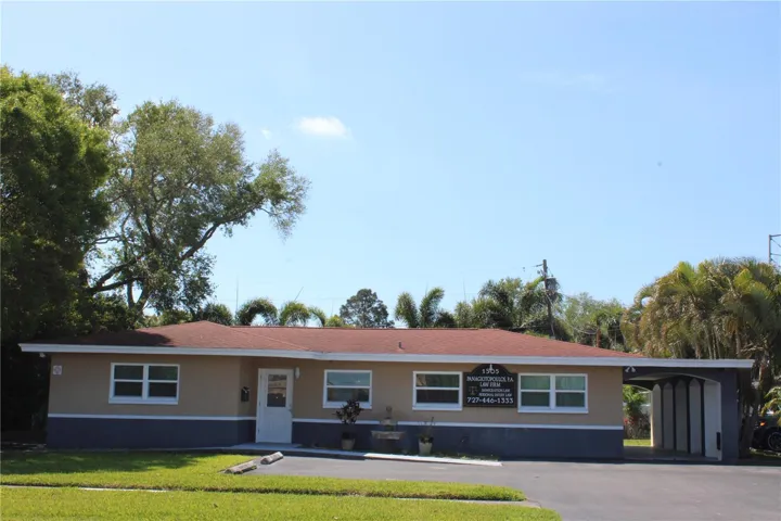 1505 Lakeview Road, Clearwater, FL 33756