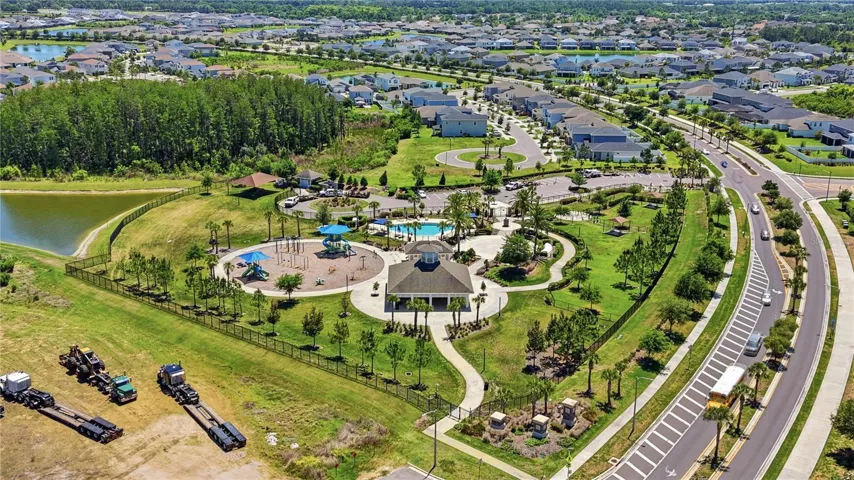 PROMENADE PARK