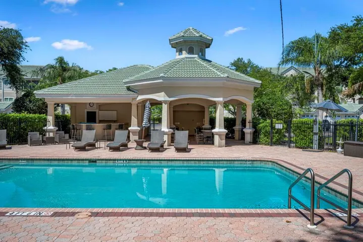 Community pool