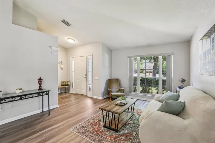 Living room/dining room combo