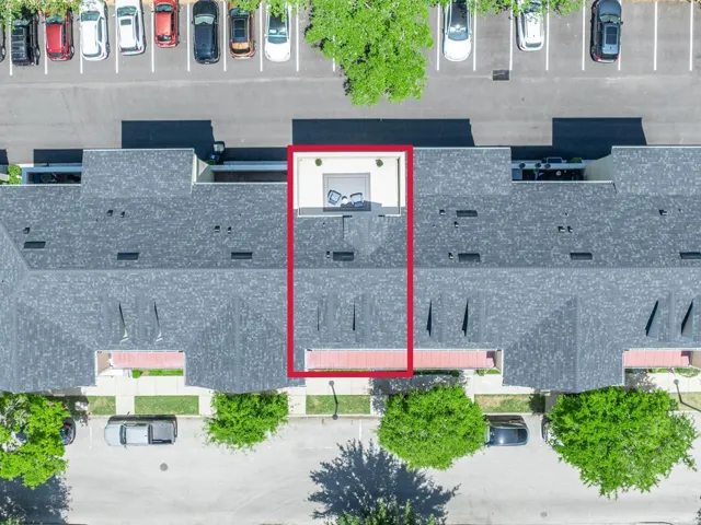 Only rooftop terrace on the block!