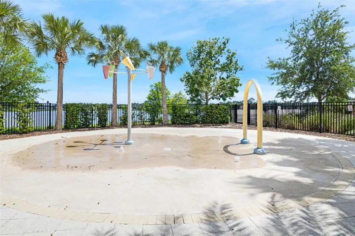 Kids splash pad