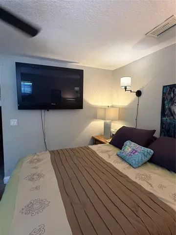 primary bedroom left side