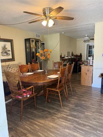 dinning room table