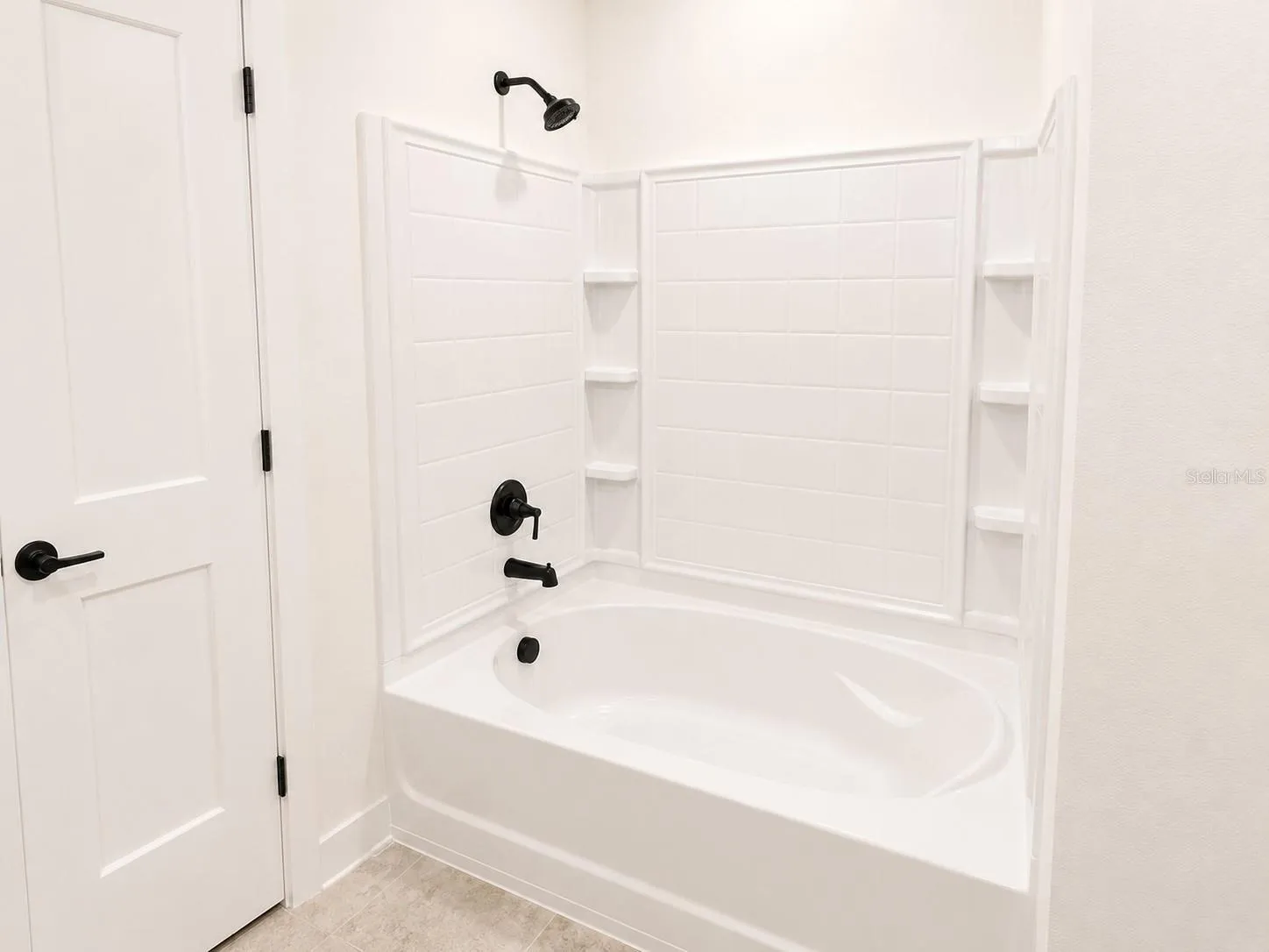 Master Bedroom Bath/Shower