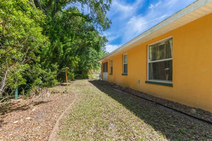 Side yard
